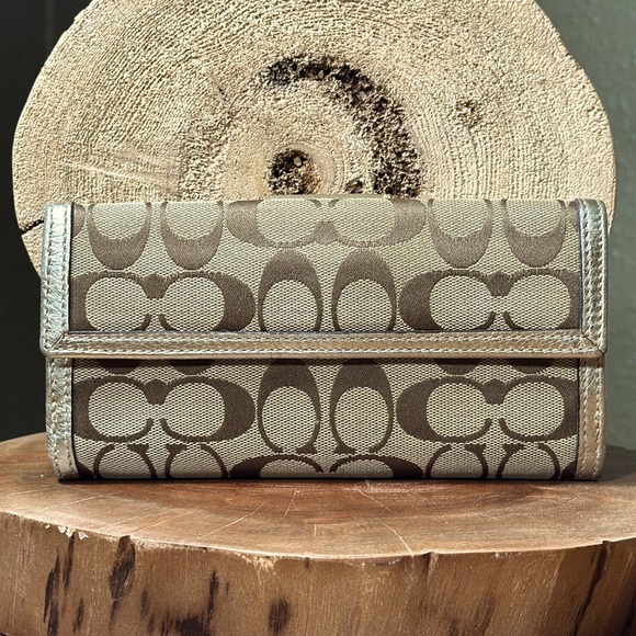 COACH Signature Metallic Turnlock Checkbook wallet - Picture 4 of 16